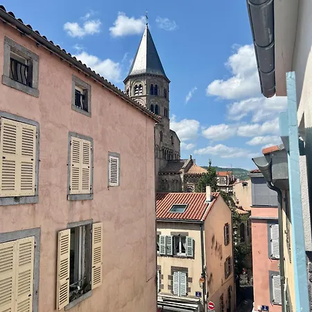 Les Pierres Terracotta *